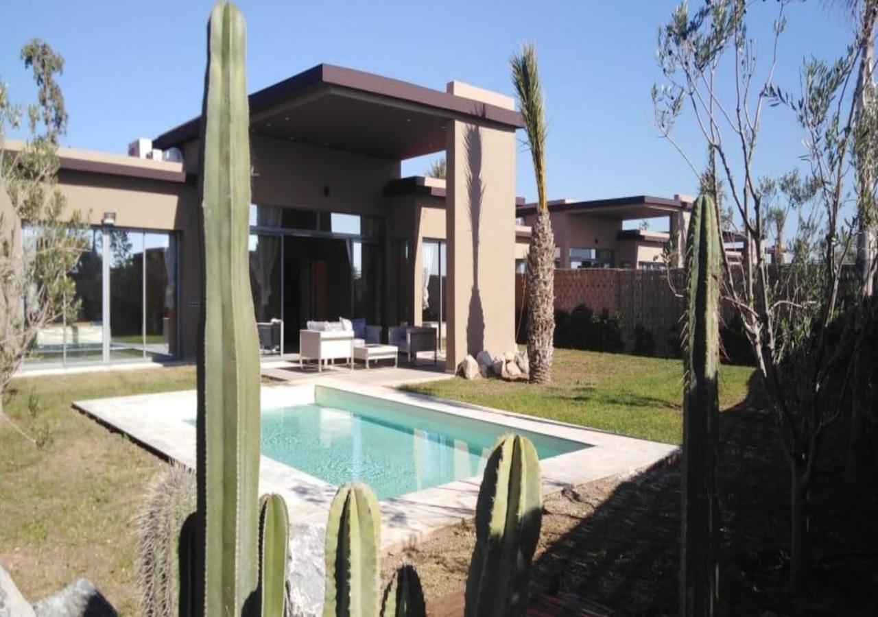 Palms Edge Villas Avec Piscine & Jardin Prives Marrakesh Exterior photo